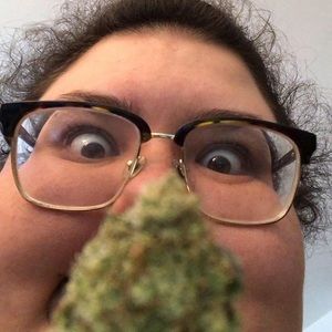 Meet your Posher, Kim